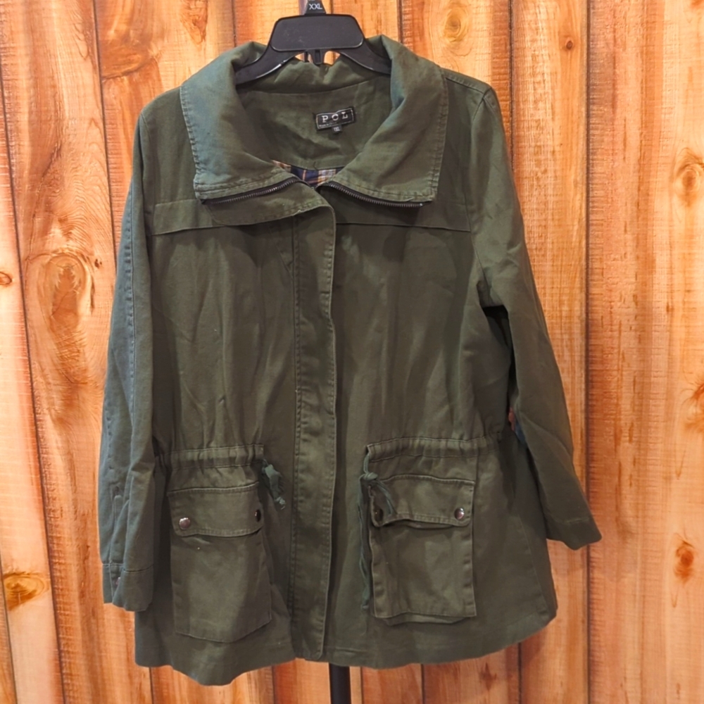 Modcloth POL Army Green Olive Jacket zipper closure
